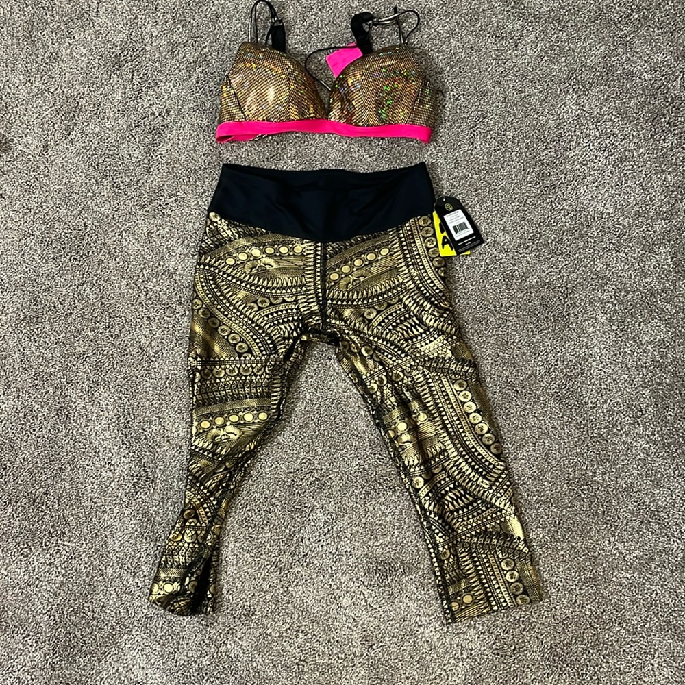 Golden leggings Bra set Zumba